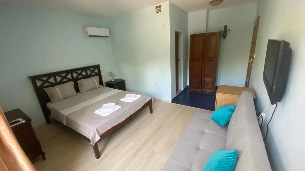 Villa Maxim Varna Guest house